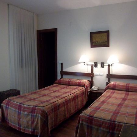 Hotel Termas De Liérganes Buitenkant foto