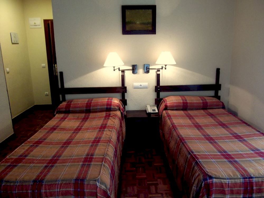 Hotel Termas De Liérganes Buitenkant foto